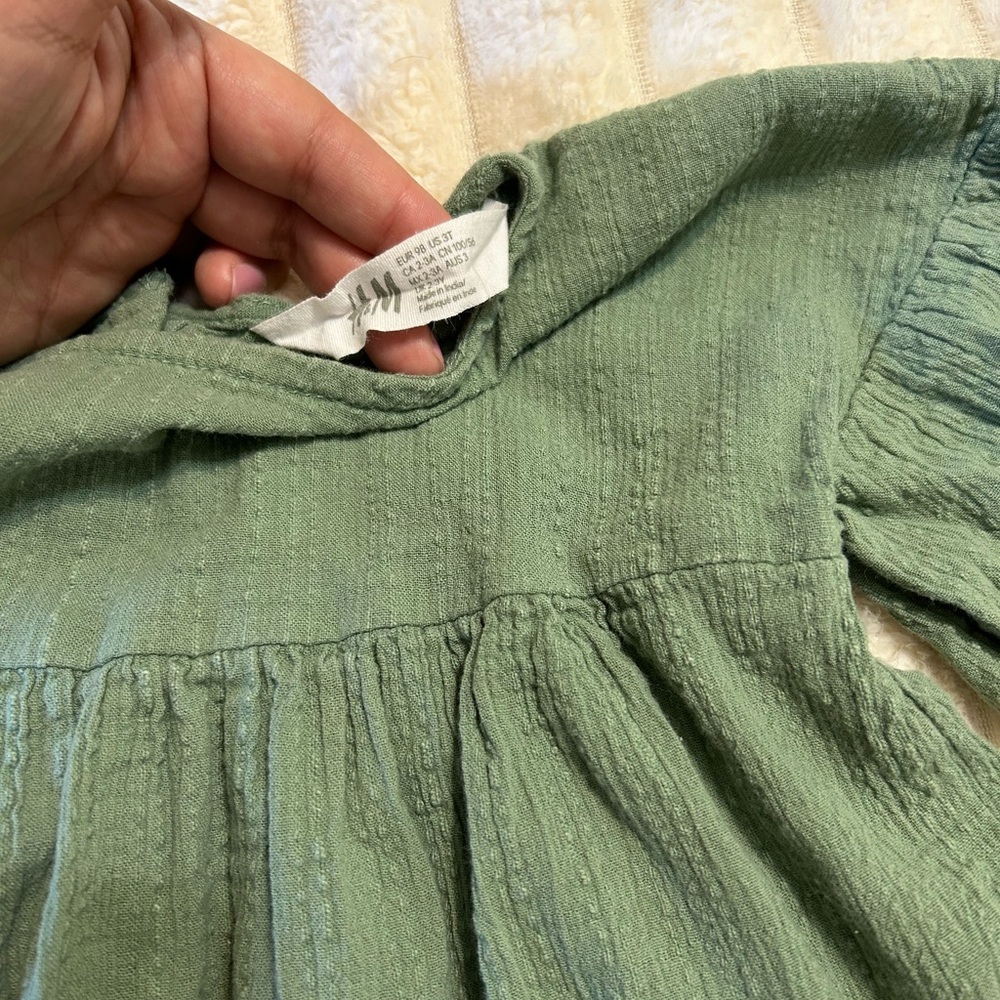 H&M Olive Green Casual Kids Dress - Picture 3 of 3